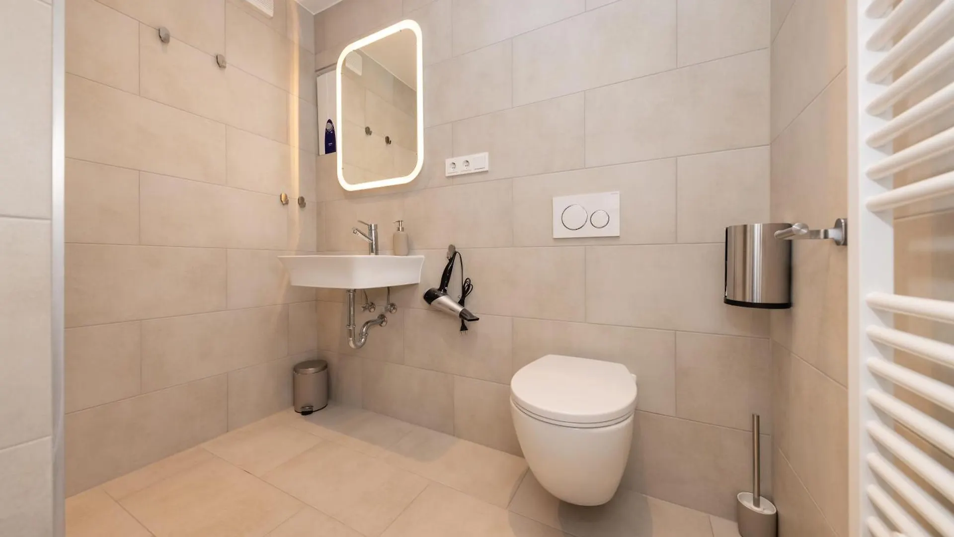 Great 3-Room Apartment Berlín 0*,  Německo